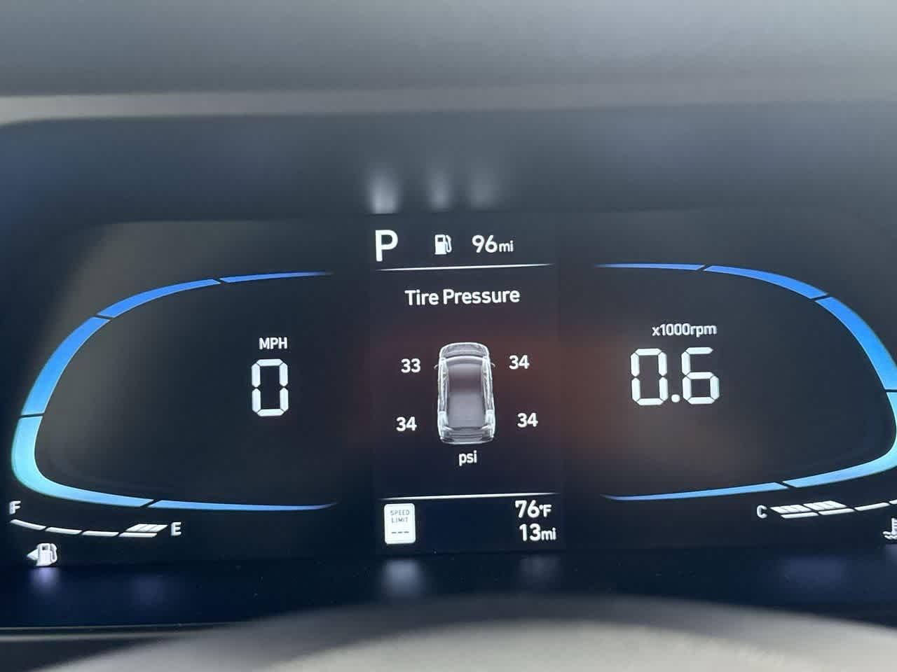 Hyundai Elantra Sel Sport Premium Fwd 4Dr Car - Thumbnail 16