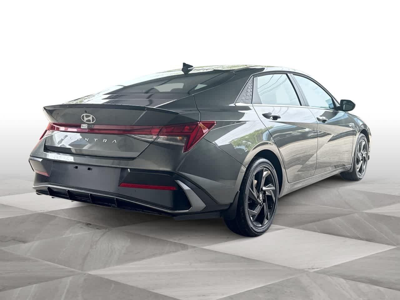 Hyundai Elantra Sel Sport Premium Fwd 4Dr Car - Thumbnail 8