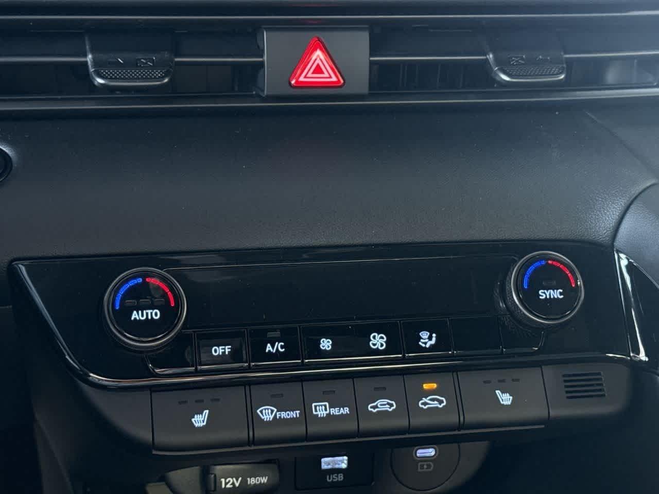 Hyundai Elantra Sel Sport Premium Fwd 4Dr Car - Thumbnail 20