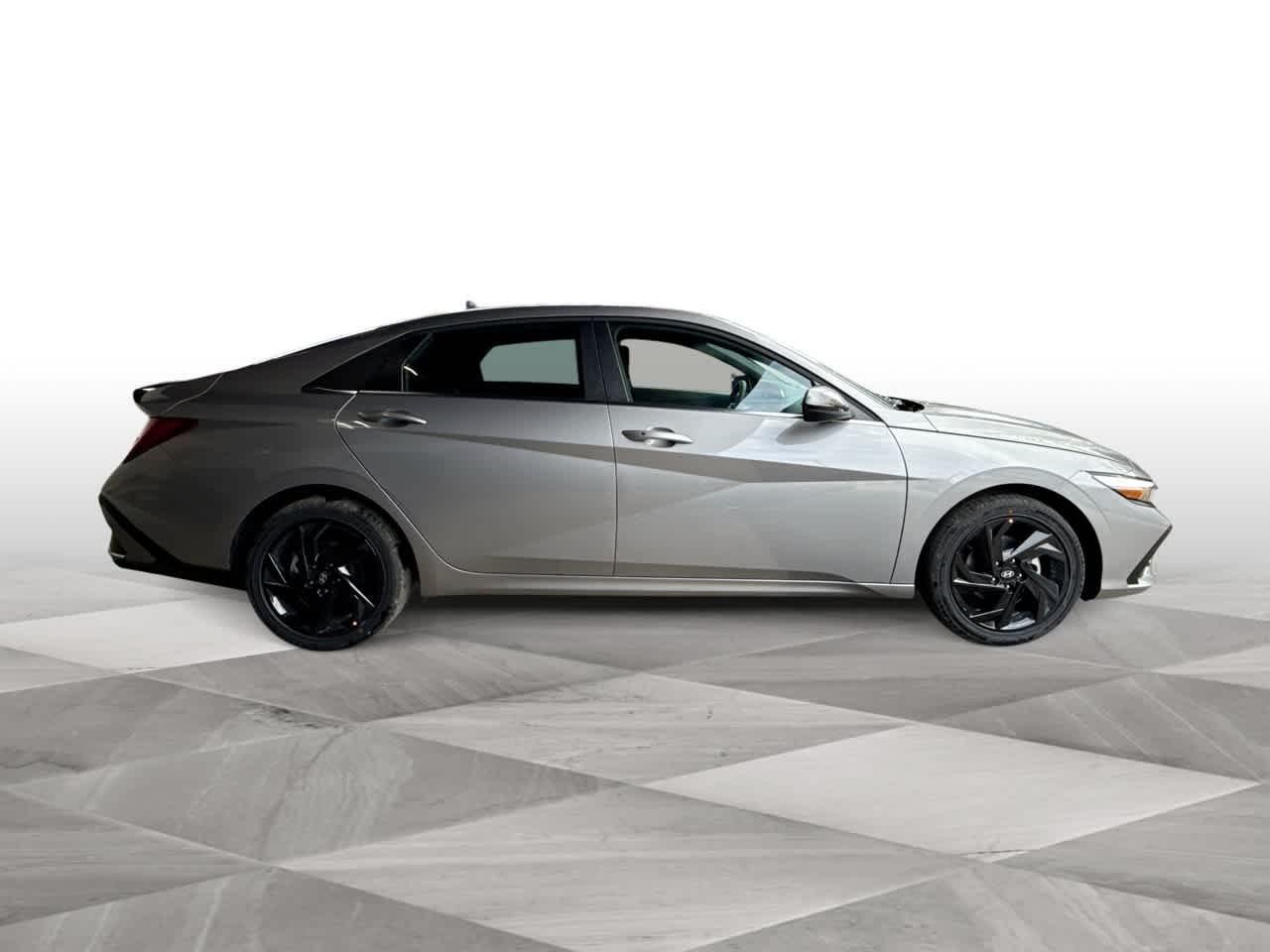 Hyundai Elantra Sel Sport Premium Fwd 4Dr Car - Thumbnail 9