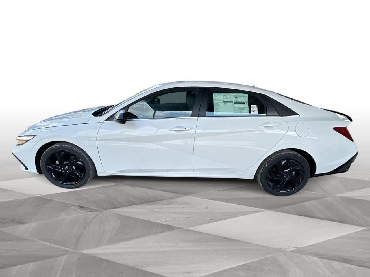 Hyundai Elantra Sel Sport Premium Fwd 4Dr Car - Thumbnail 5