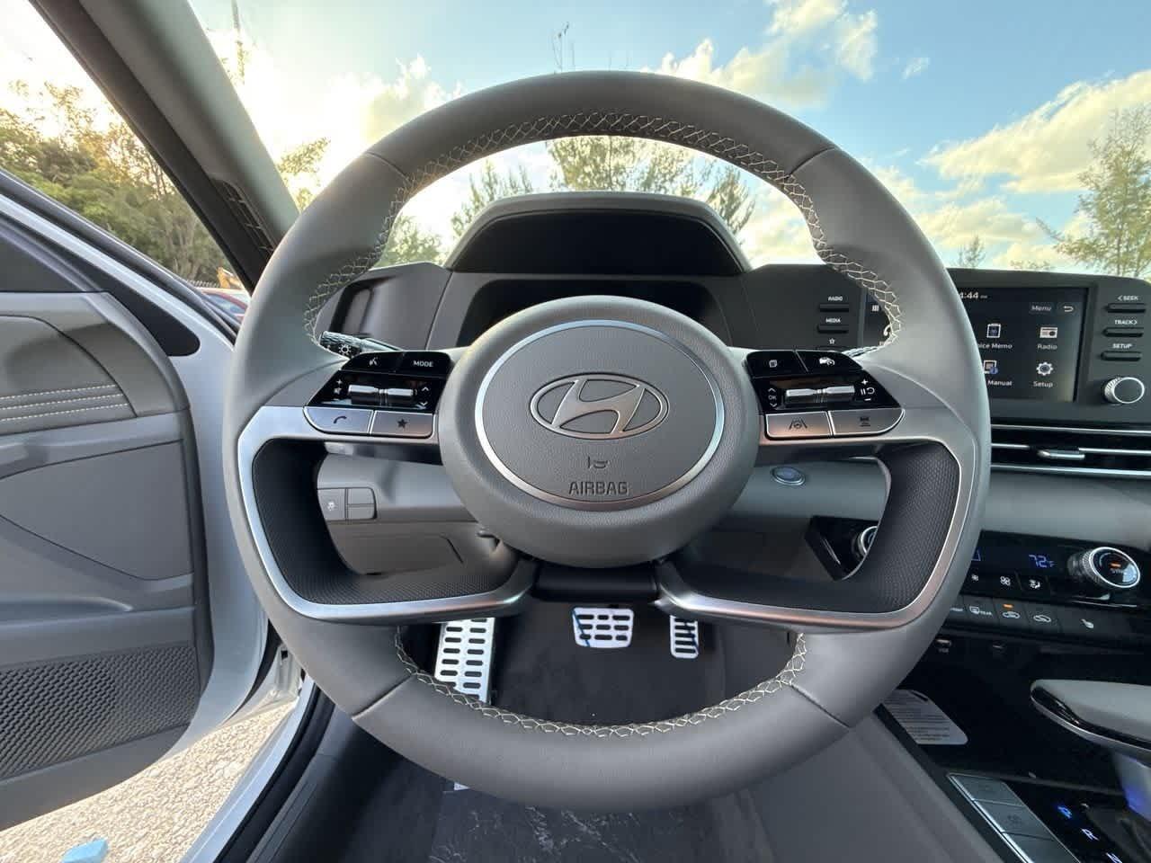 Hyundai Elantra Sel Sport Premium Fwd 4Dr Car - Thumbnail 15