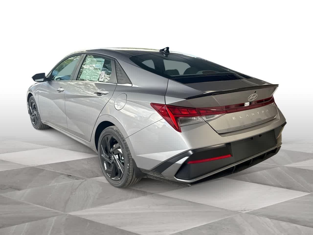 Hyundai Elantra Sel Sport Premium Fwd 4Dr Car - Thumbnail 6