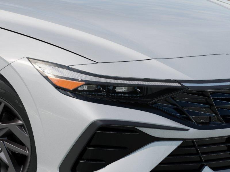 Hyundai Elantra Hybrid Blue Fwd 4Dr Car - Thumbnail 11