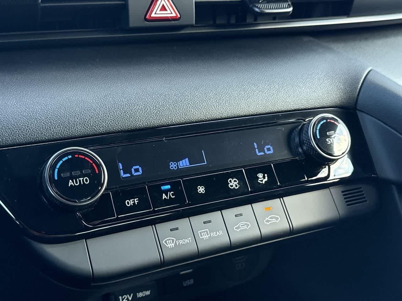 Hyundai Elantra Sel Sport Fwd 4Dr Car - Thumbnail 20