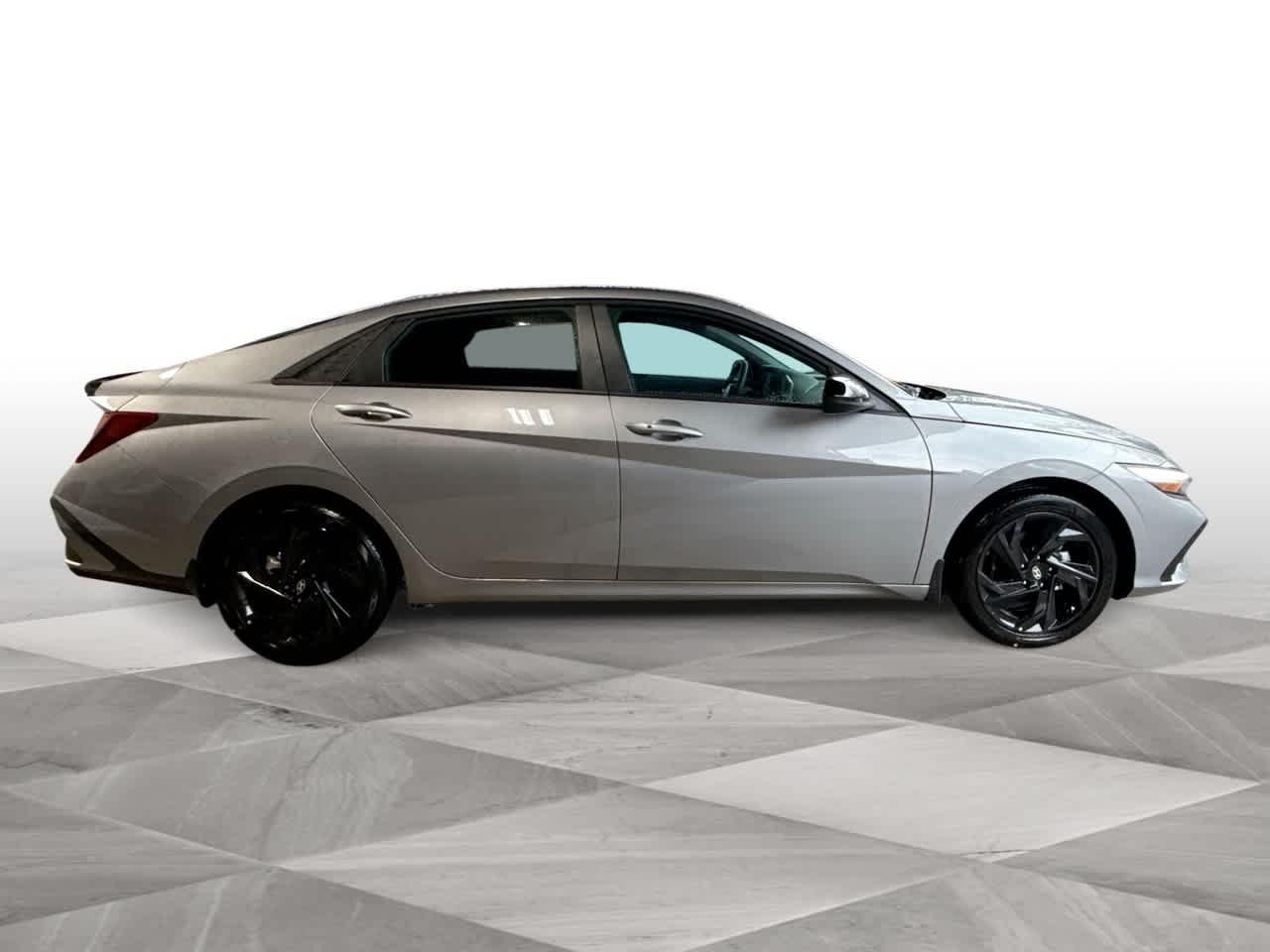 Hyundai Elantra Sel Sport Fwd 4Dr Car - Thumbnail 9