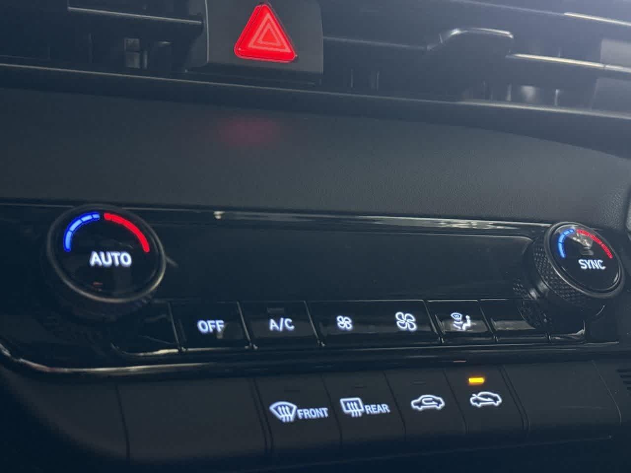 Hyundai Elantra Sel Sport Fwd 4Dr Car - Thumbnail 20