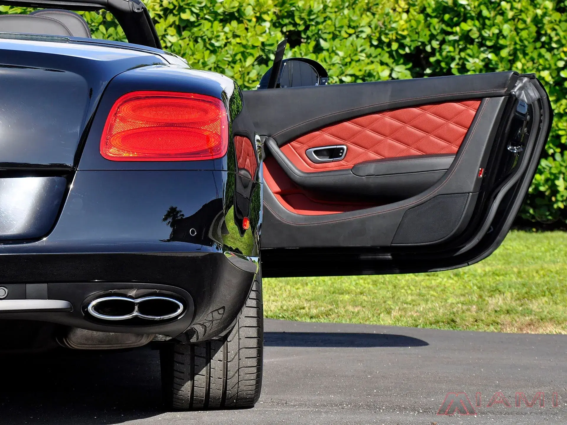 Bentley Continental - Thumbnail 16