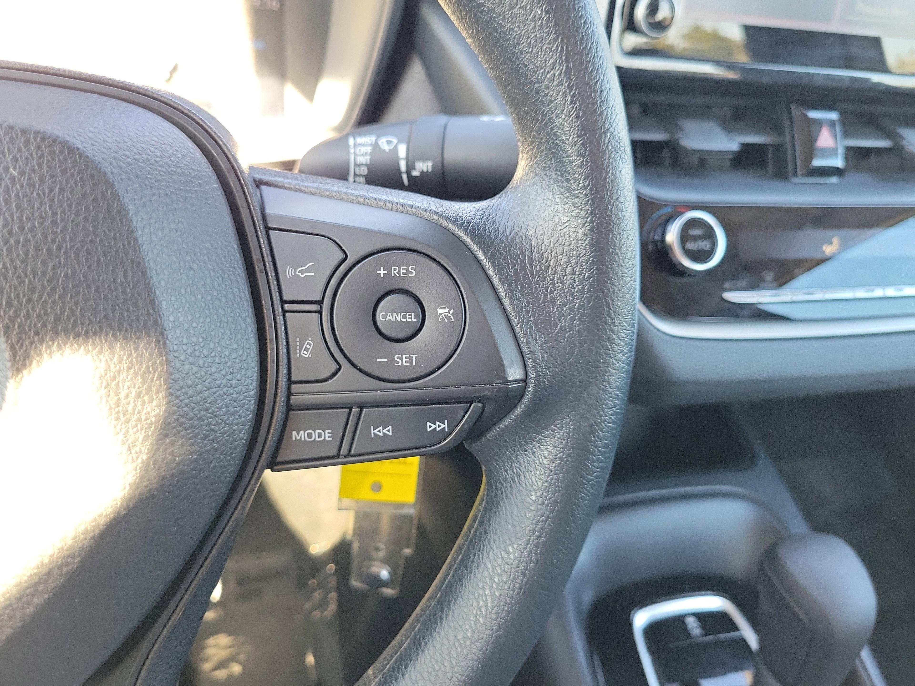 Toyota Corolla Le Fwd - Thumbnail 17