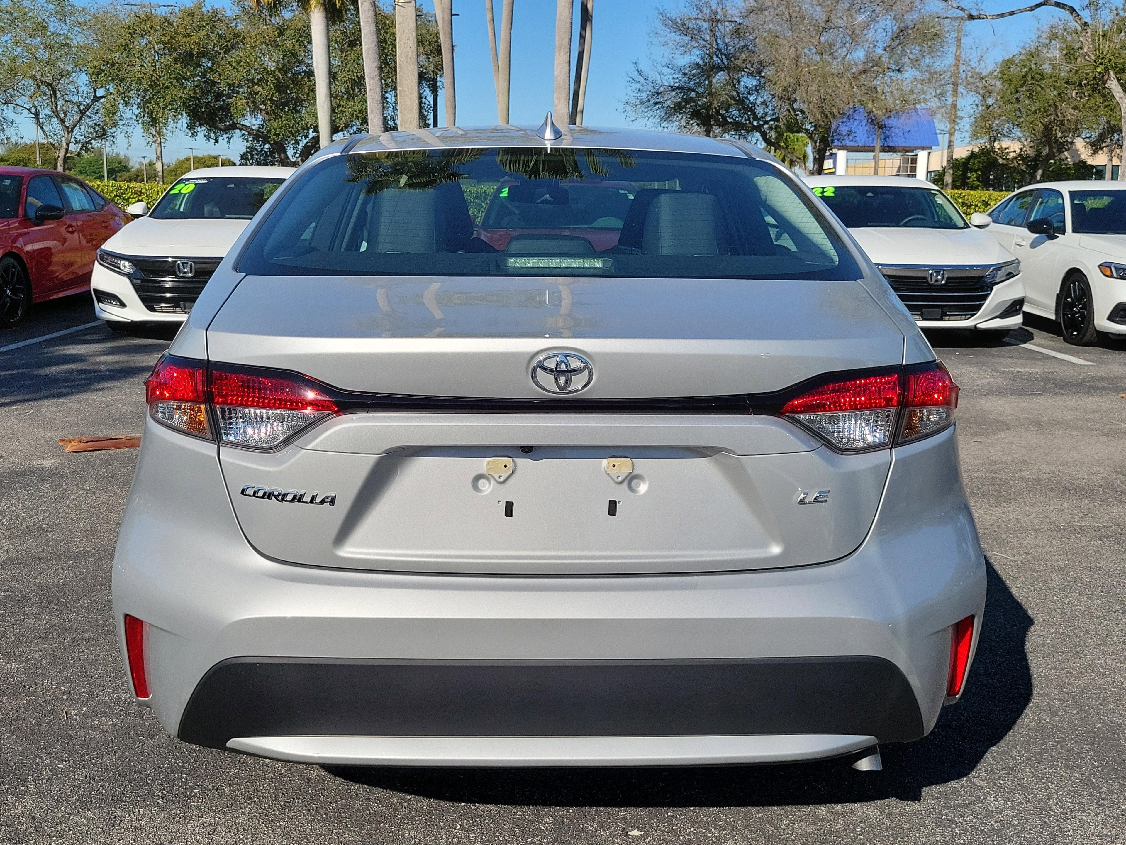 Toyota Corolla Le Fwd - Thumbnail 6