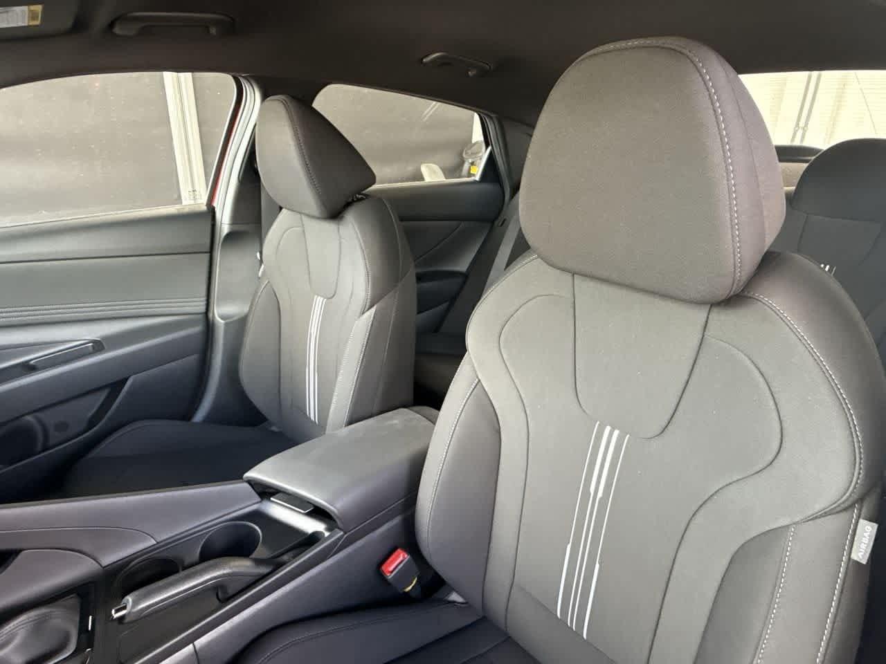 Hyundai Elantra Sel Sport Fwd 4Dr Car - Thumbnail 14