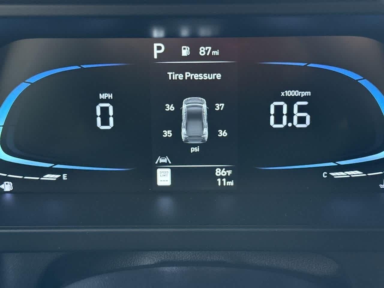 Hyundai Elantra Sel Sport Fwd 4Dr Car - Thumbnail 16