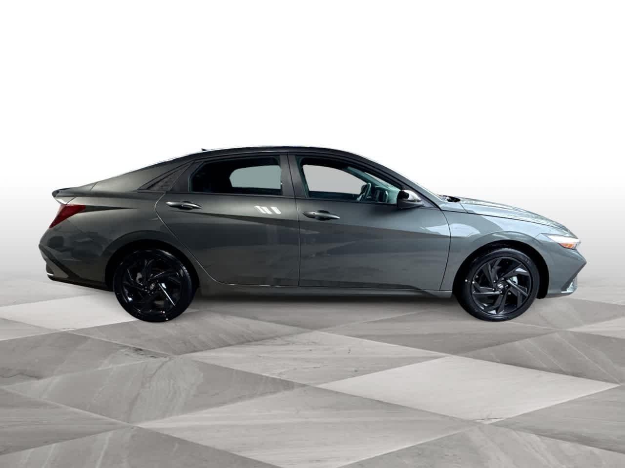 Hyundai Elantra Sel Sport Fwd 4Dr Car - Thumbnail 9