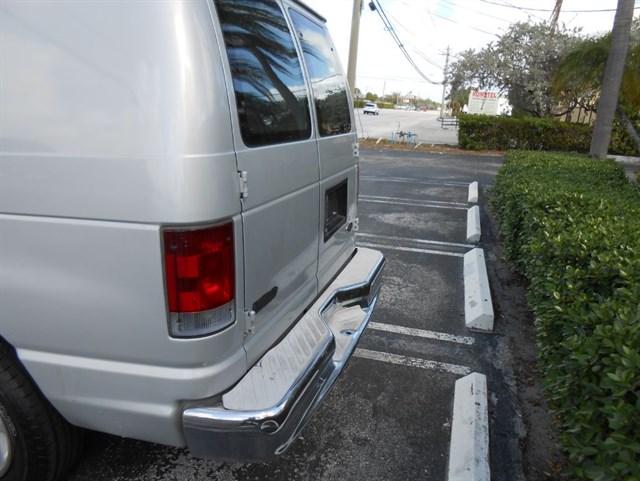 Ford Econoline E150 Van | Stock No: 14759 - Thumbnail 5