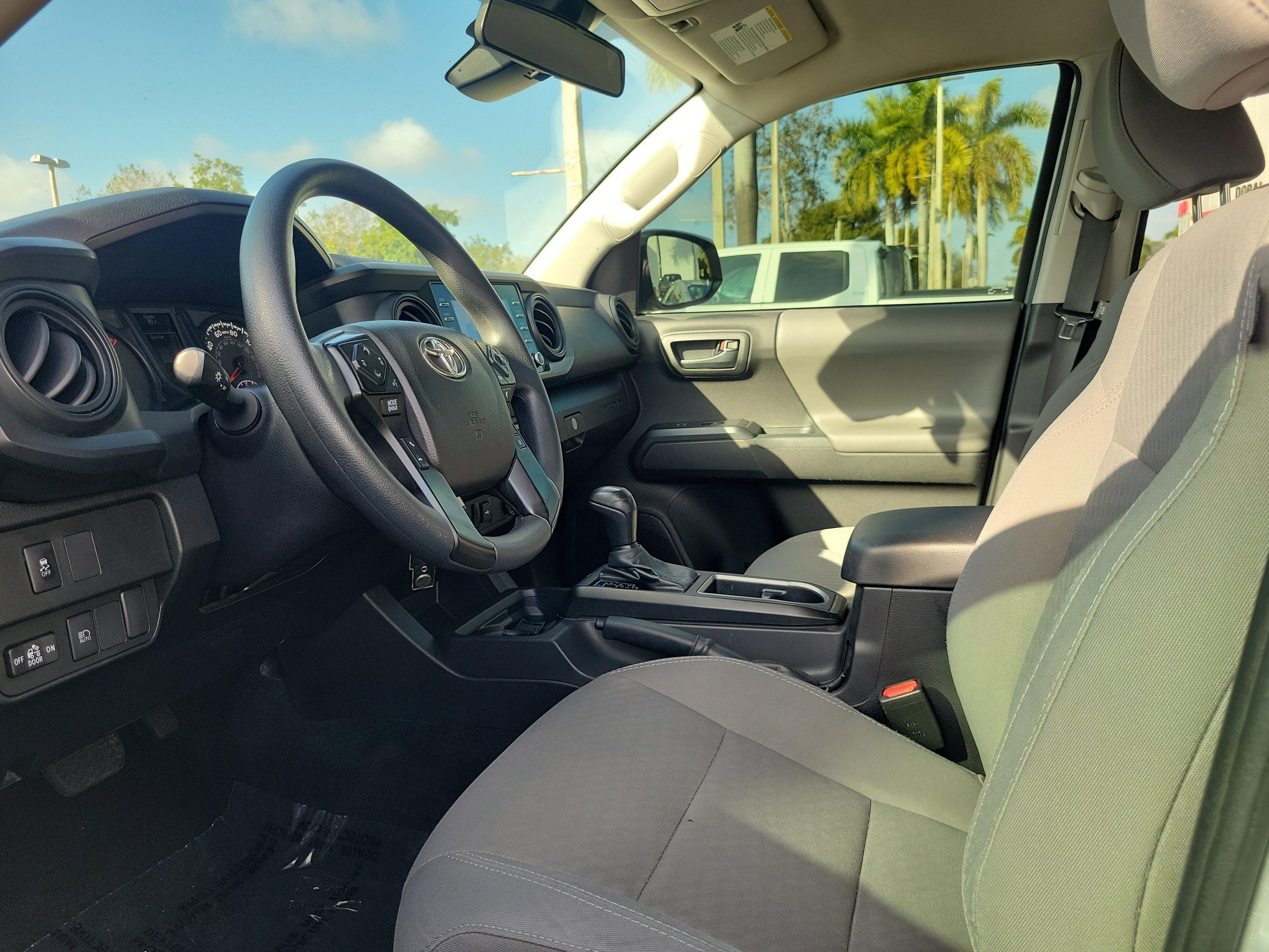 Toyota Tacoma 2Wd Sr Rwd Crew Cab - Thumbnail 11