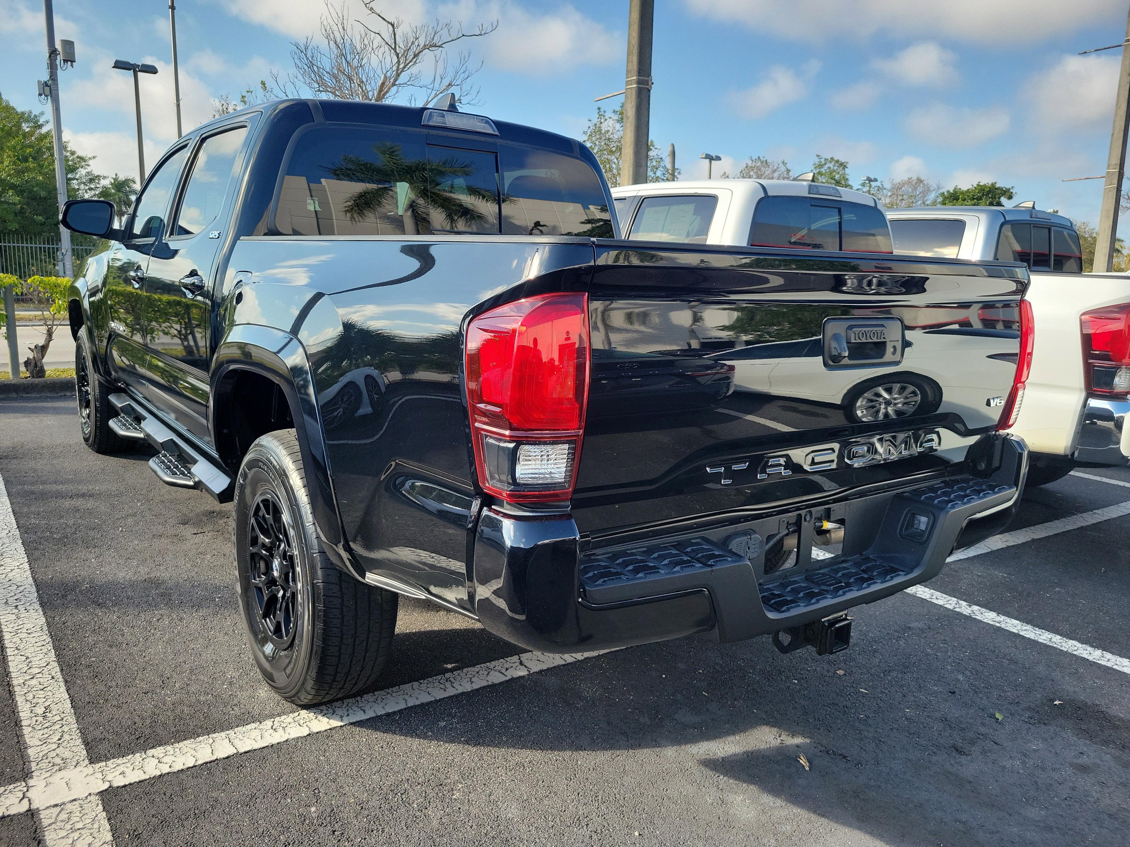 Toyota Tacoma 2Wd Sr5 Rwd Crew Cab - Thumbnail 7