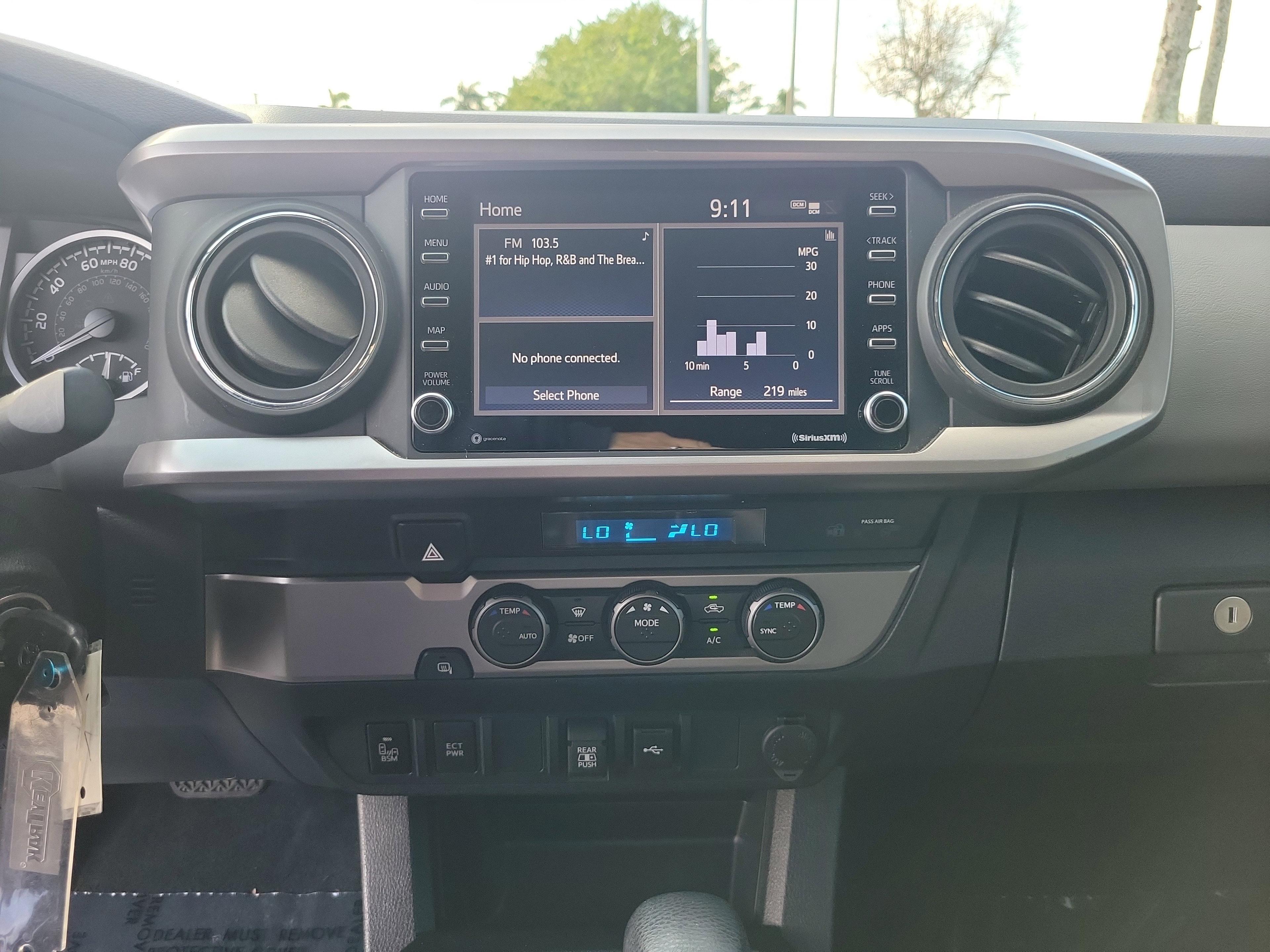 Toyota Tacoma 2Wd Sr5 Rwd Crew Cab - Thumbnail 18