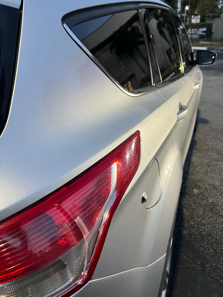 Ford Escape - Thumbnail 10