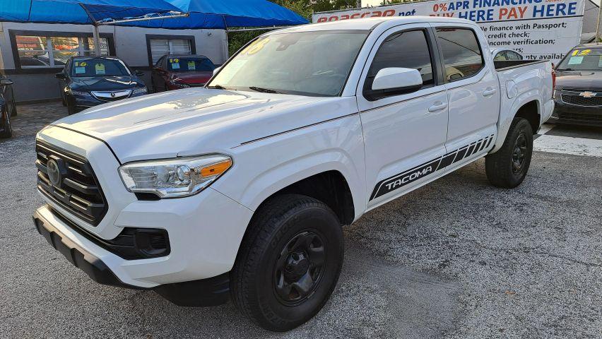 Toyota Tacoma Double Cab - Thumbnail 9