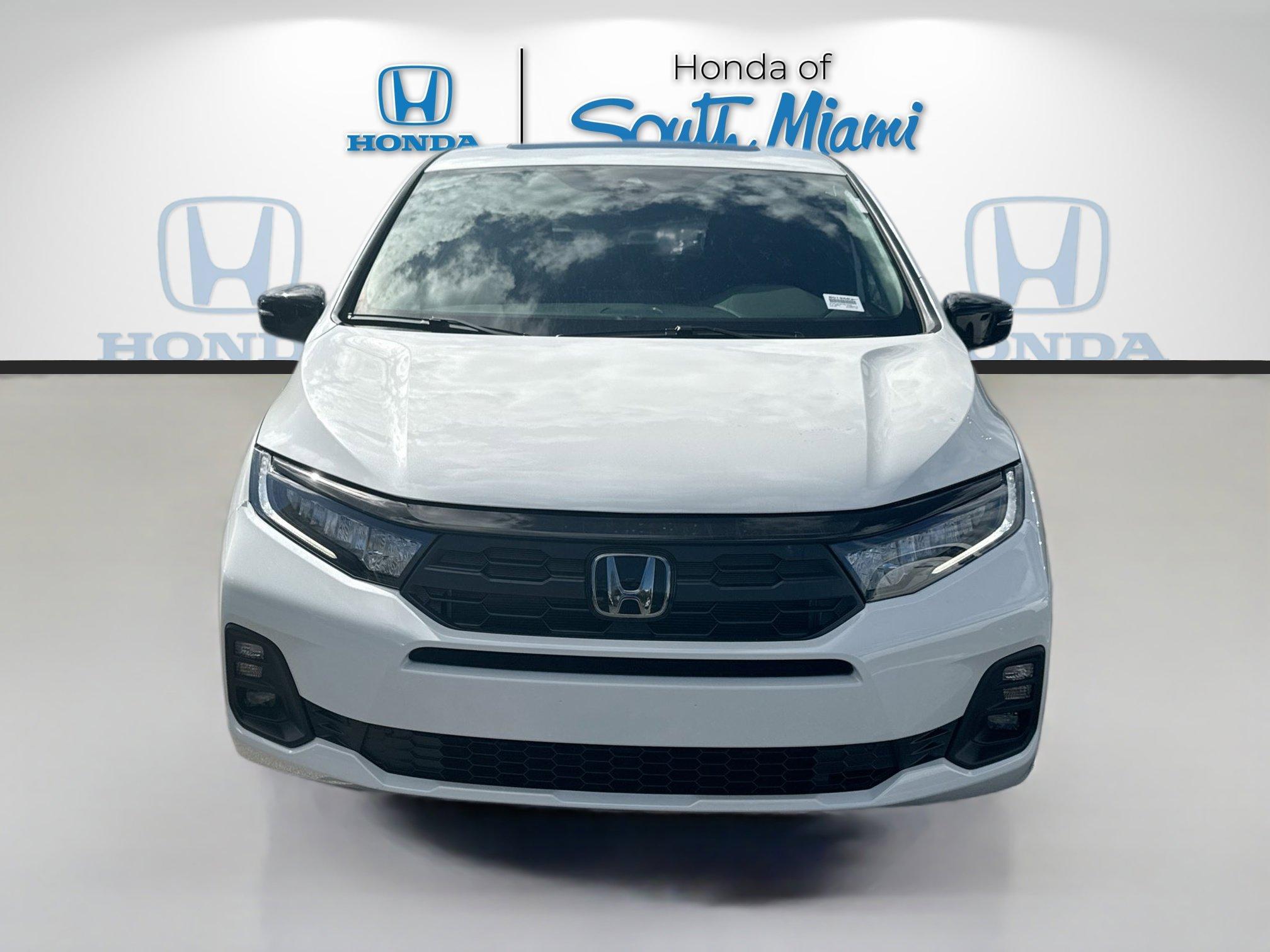 Honda Odyssey Sport-L Fwd - Thumbnail 3