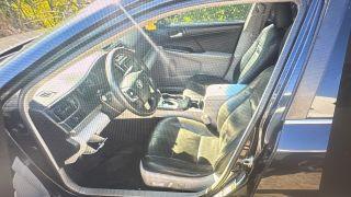 Toyota Camry - Thumbnail 3