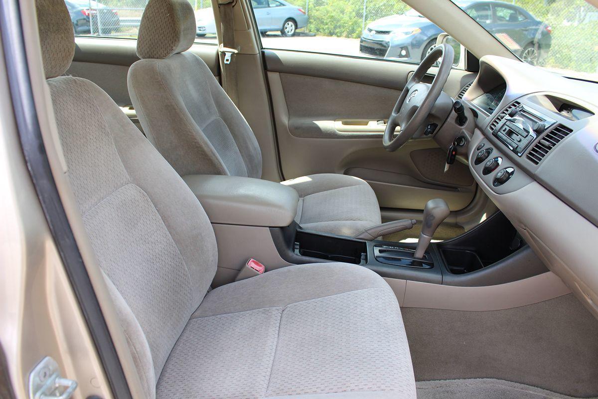 Toyota Camry Le Only $ Down** $85/Wk - Thumbnail 19