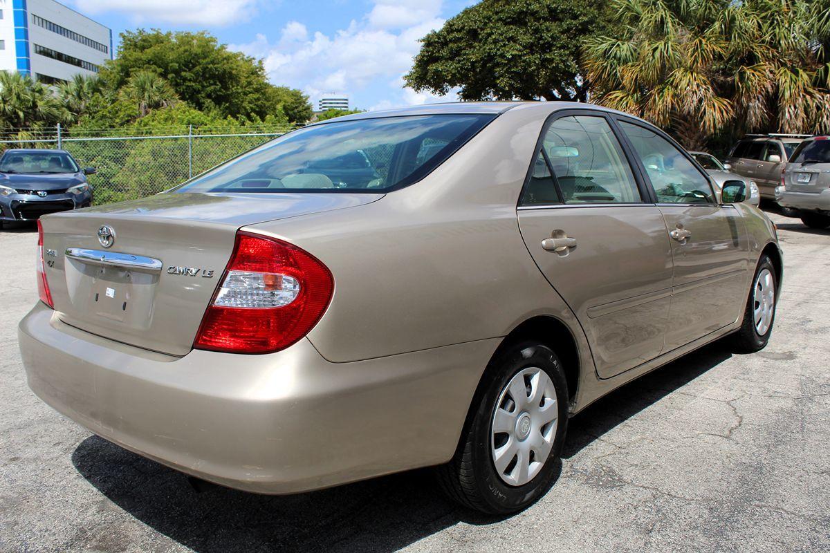 Toyota Camry Le Only $ Down** $85/Wk - Thumbnail 6