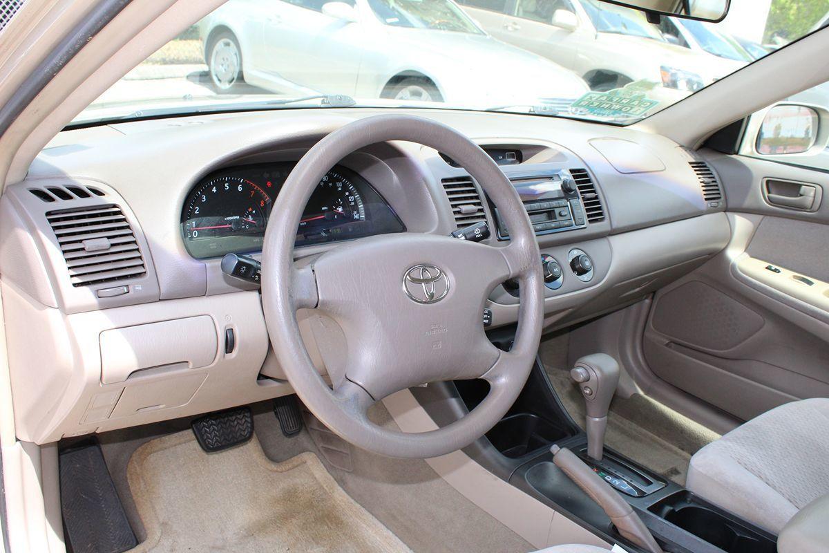 Toyota Camry Le Only $ Down** $85/Wk - Thumbnail 10