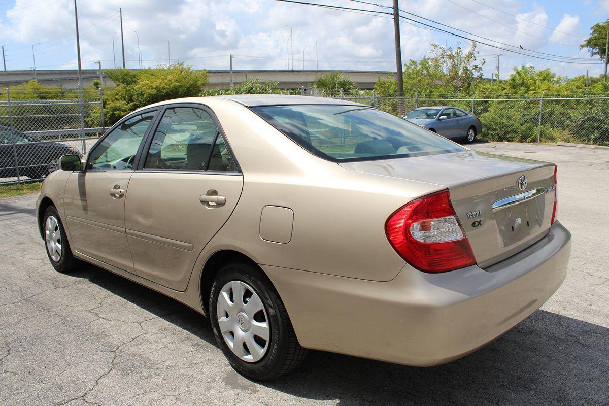 Toyota Camry Le Only $ Down** $85/Wk - Thumbnail 8