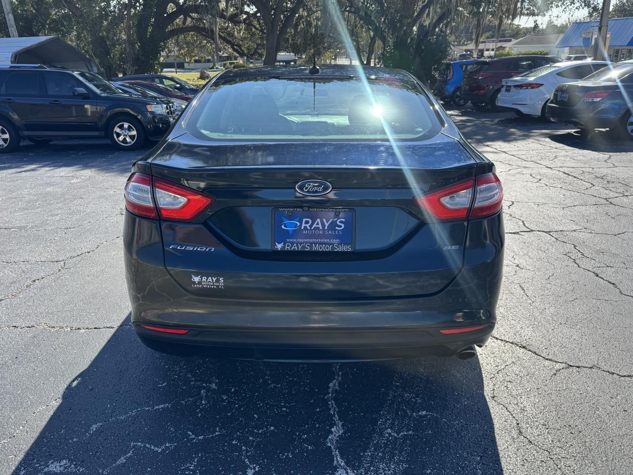 Ford Fusion - Thumbnail 7