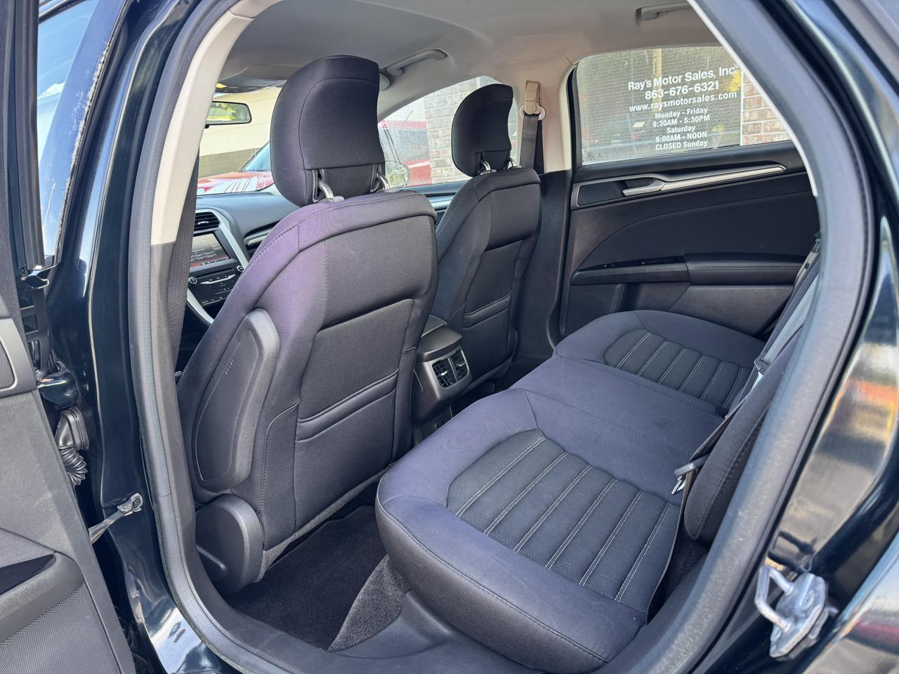 Ford Fusion - Thumbnail 19