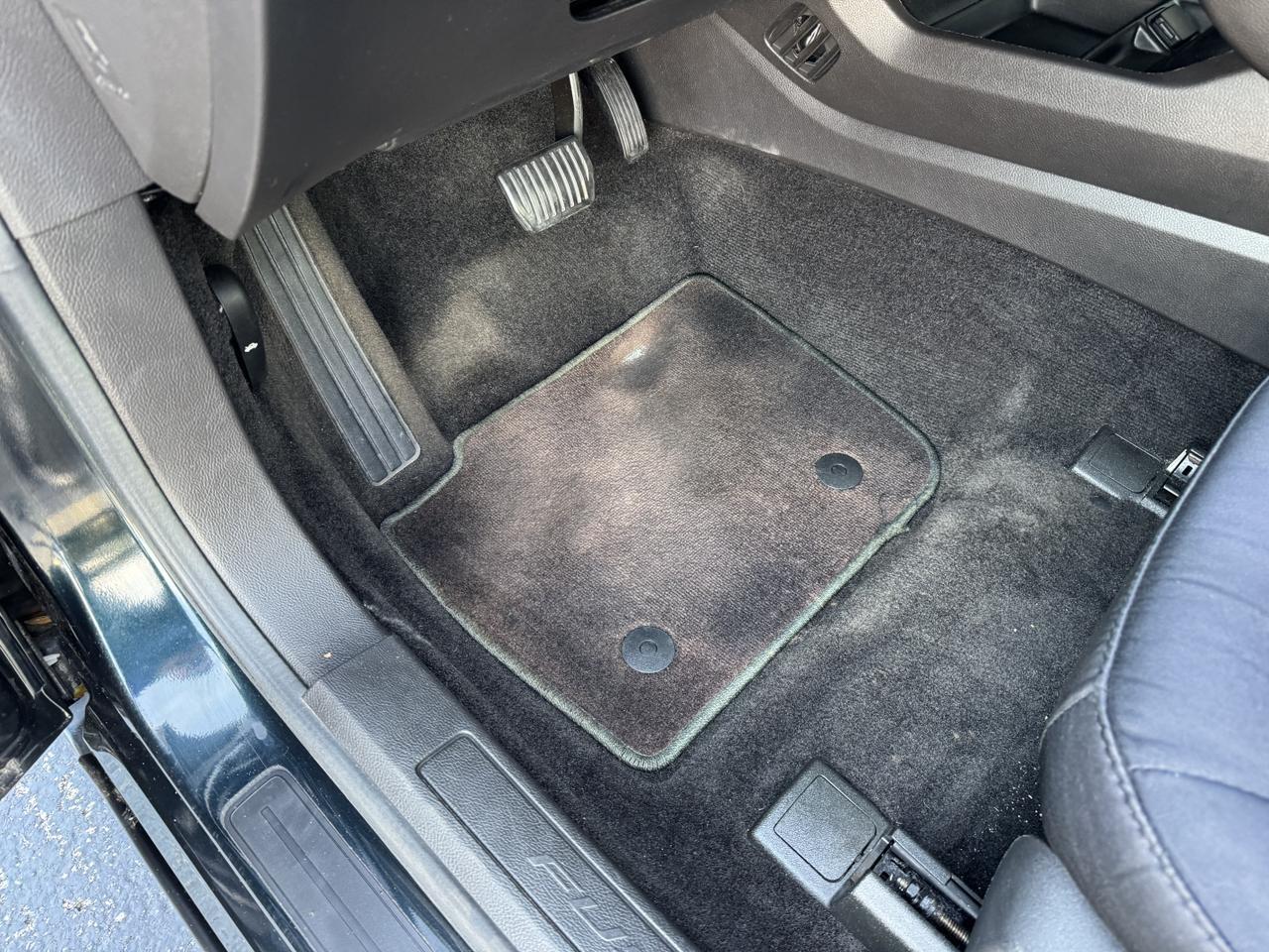 Ford Fusion - Thumbnail 16