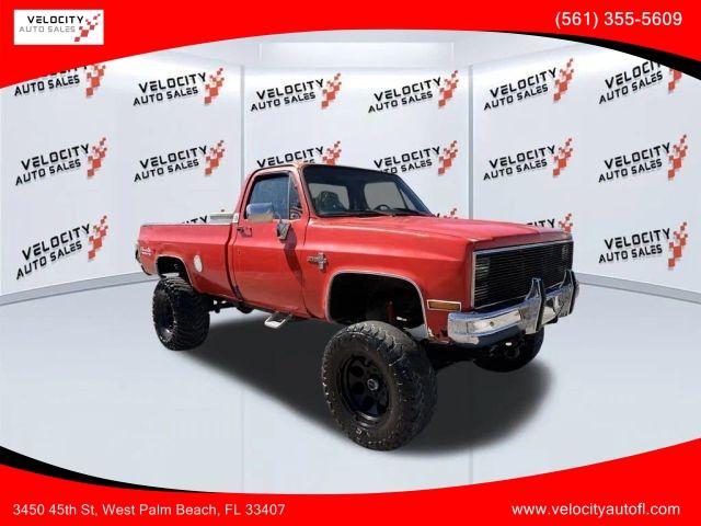 Chevrolet Pickup Reg Cab - View 1