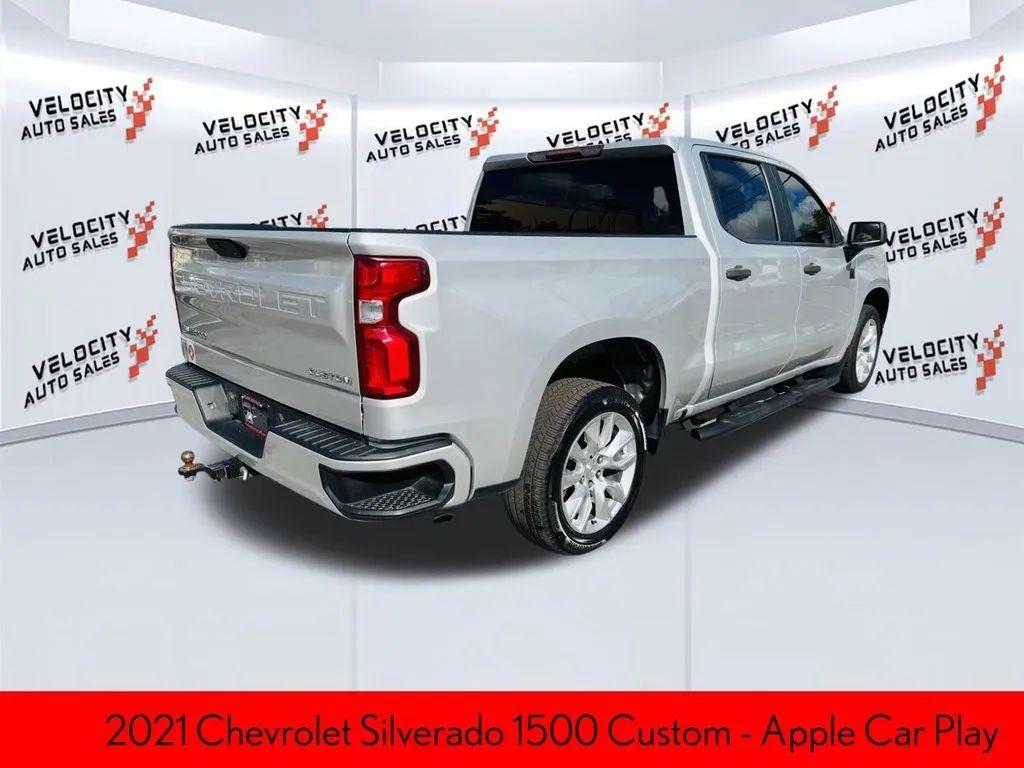 Chevrolet Silverado 1500 Crew Cab - Thumbnail 5