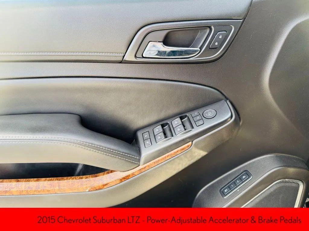 Chevrolet Suburban - Thumbnail 11