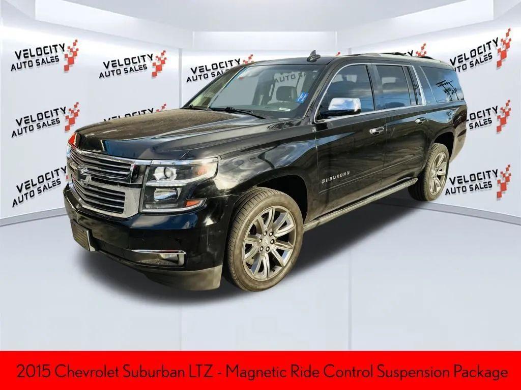 Chevrolet Suburban - Thumbnail 9