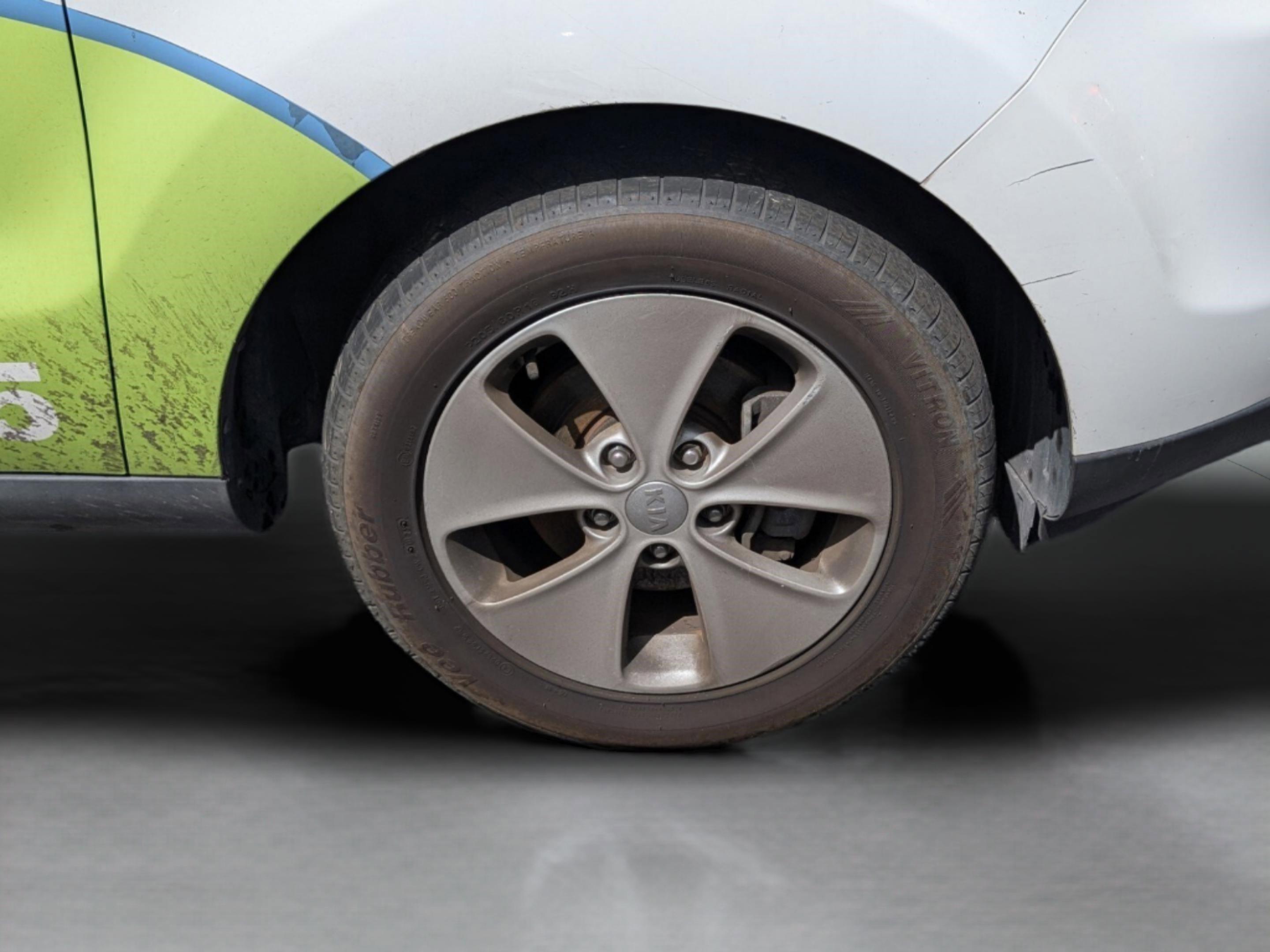 Kia Soul Base - Thumbnail 7