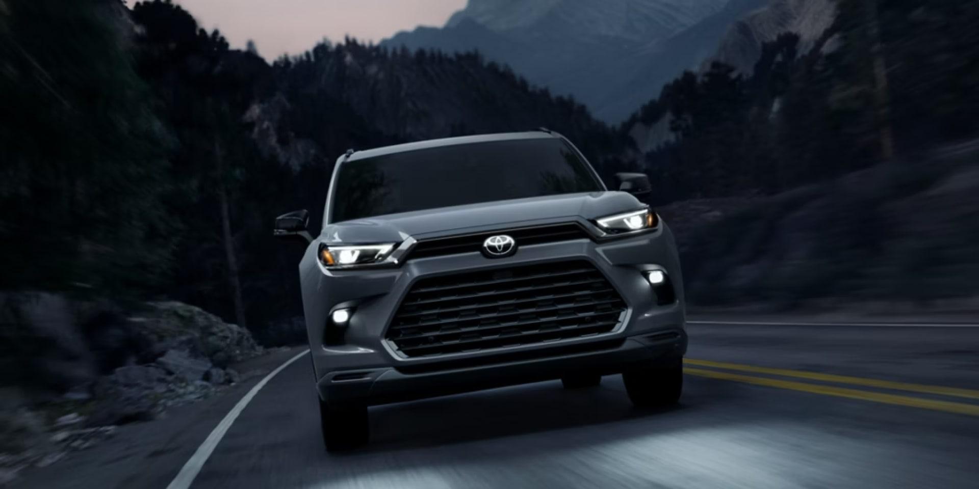 Toyota Grand Highlander | Earl Stewart Toyota - Thumbnail 4