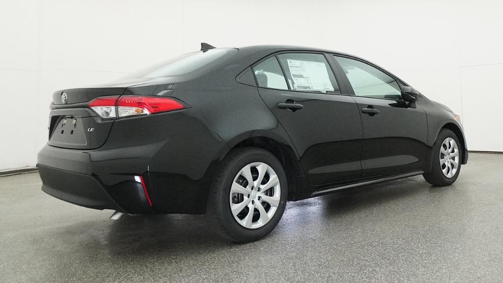 Toyota Corolla Le - Thumbnail 4