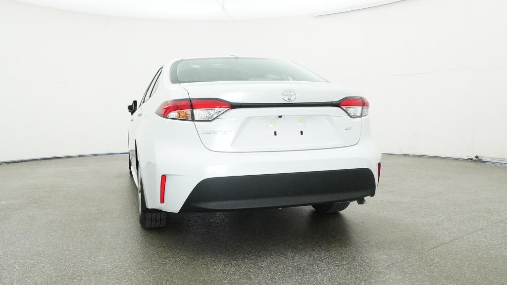 Toyota Corolla Le - Thumbnail 2