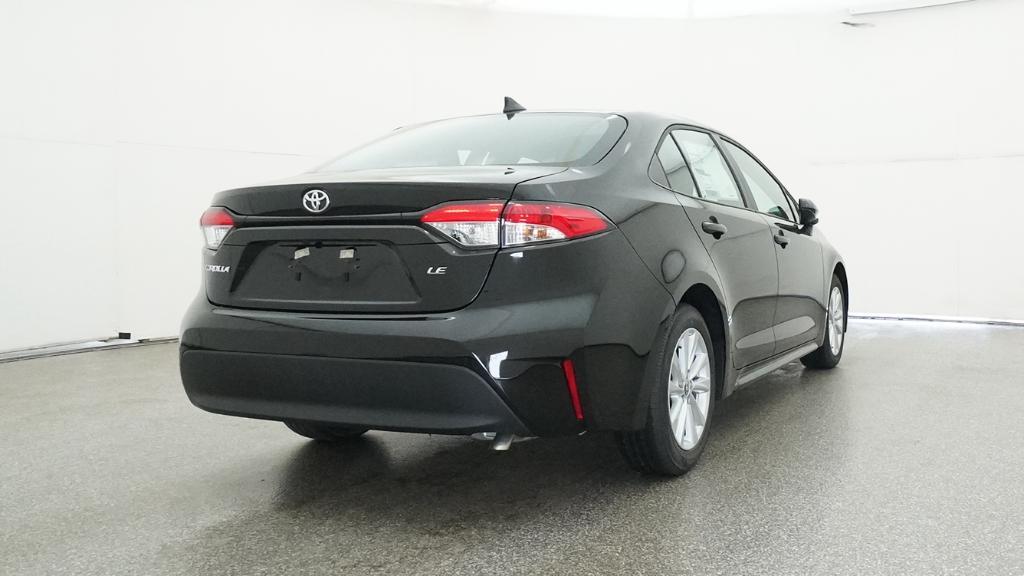 Toyota Corolla Le - Thumbnail 9