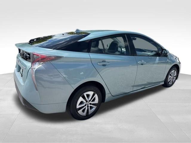 Toyota Prius Four Fwd - Thumbnail 5