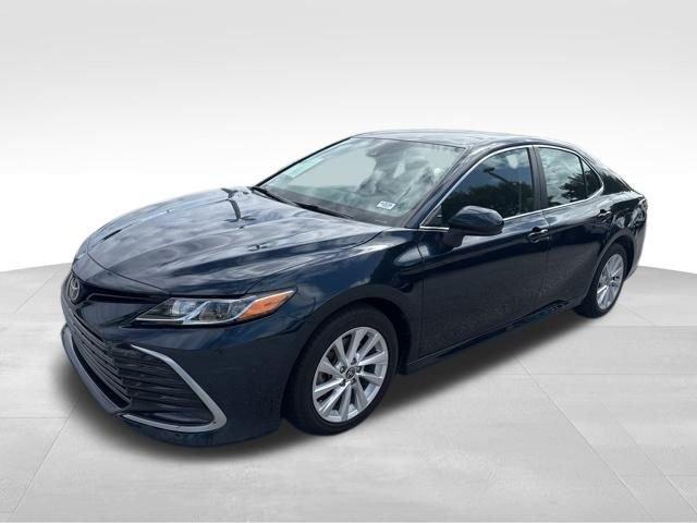 Toyota Camry Le Fwd - Thumbnail 4
