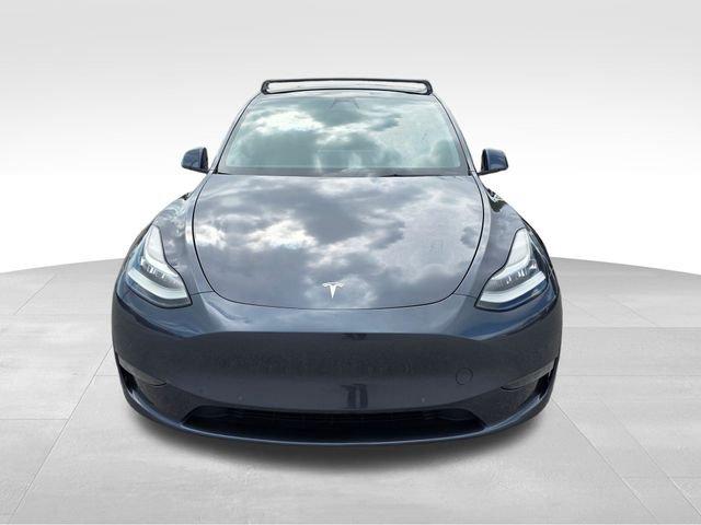 Tesla Model Y Long Range Awd - Thumbnail 4