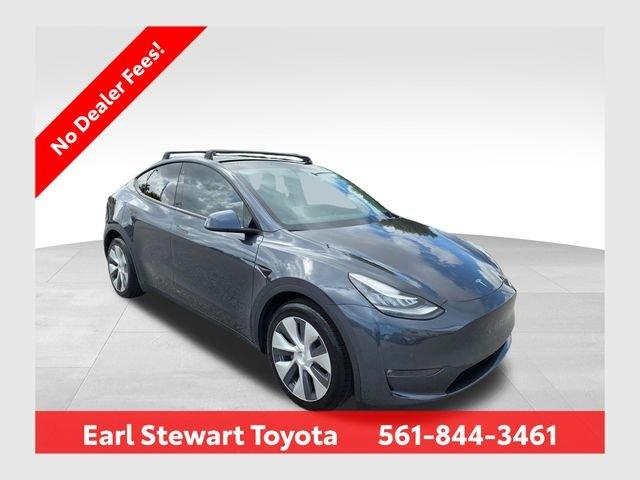 Tesla Model Y Long Range Awd - Thumbnail 2