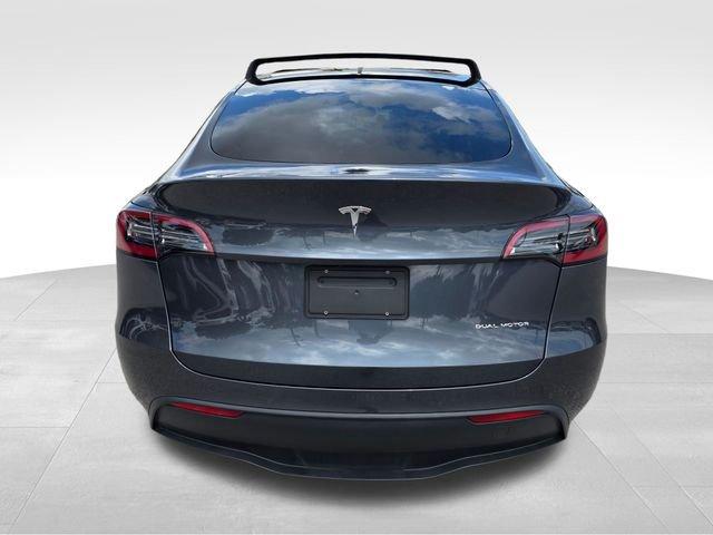 Tesla Model Y Long Range Awd - Thumbnail 8