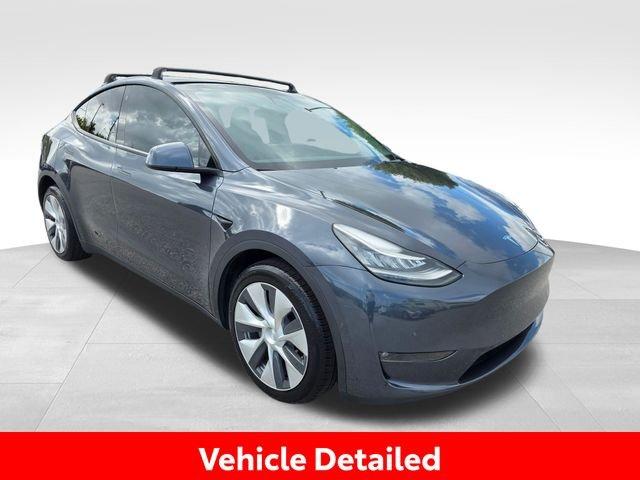 Tesla Model Y Long Range Awd - Thumbnail 3