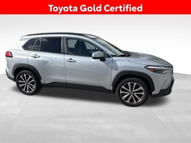 Toyota Corolla Cross Xle Fwd - Thumbnail 5