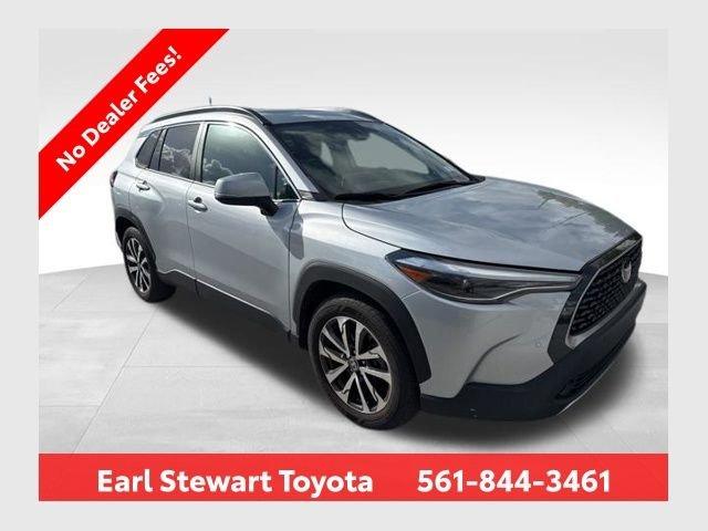 Toyota Corolla Cross Xle Fwd - View 1