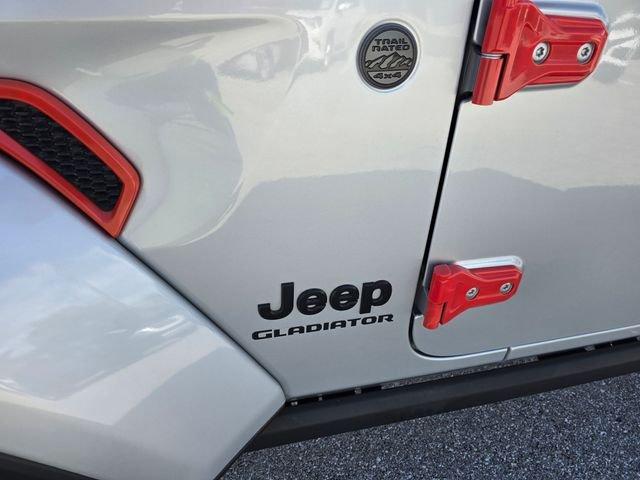 Jeep Gladiator Willys 4Wd Crew Cab - Thumbnail 15